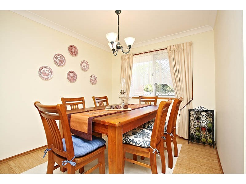 7 Cianthus Street, Regents Park QLD 4118