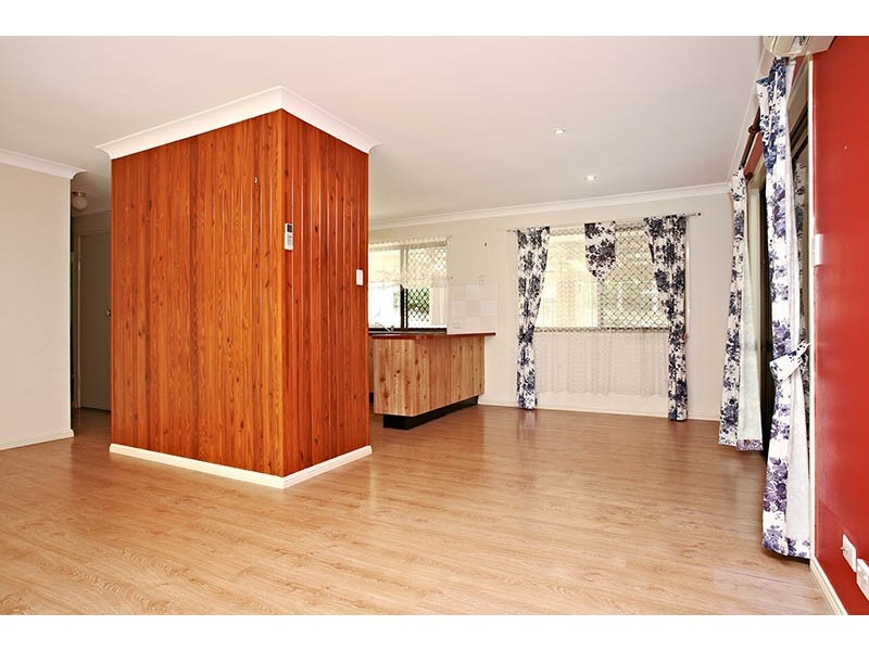 4 Dracon Street, Regents Park QLD 4118