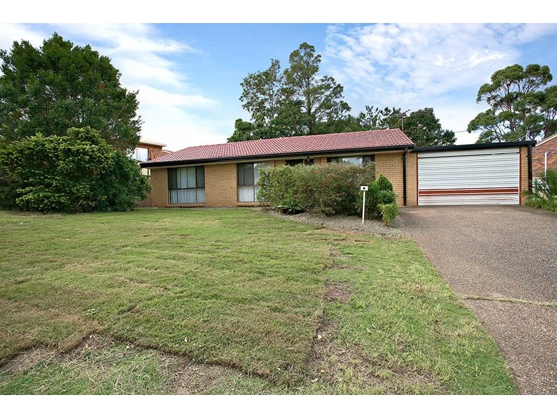 4 Dracon Street, Regents Park QLD 4118