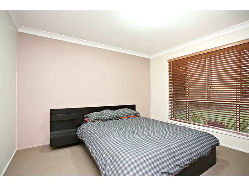 37 Benjamina Court, Regents Park QLD 4118