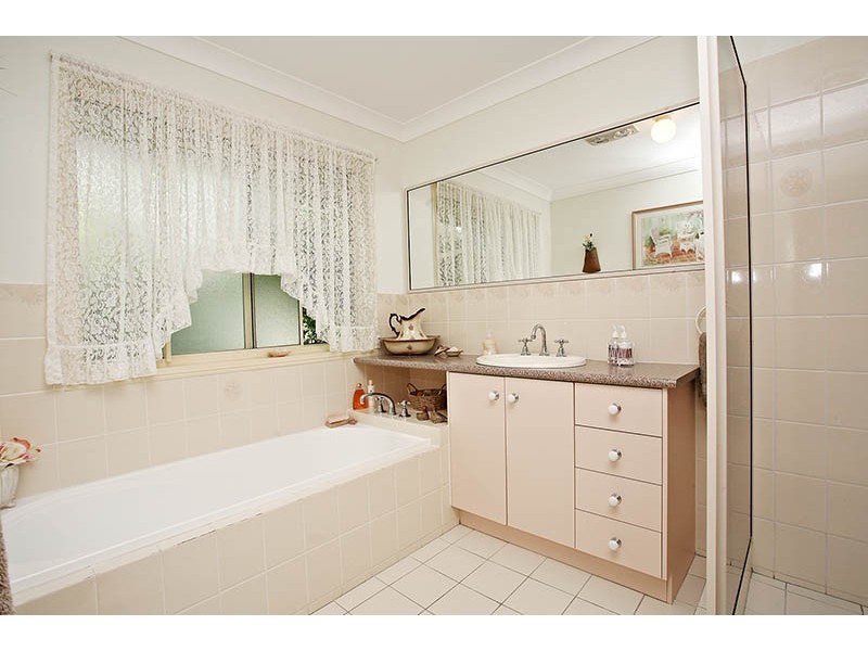 24-28 Merluna Road, Park Ridge South QLD 4125