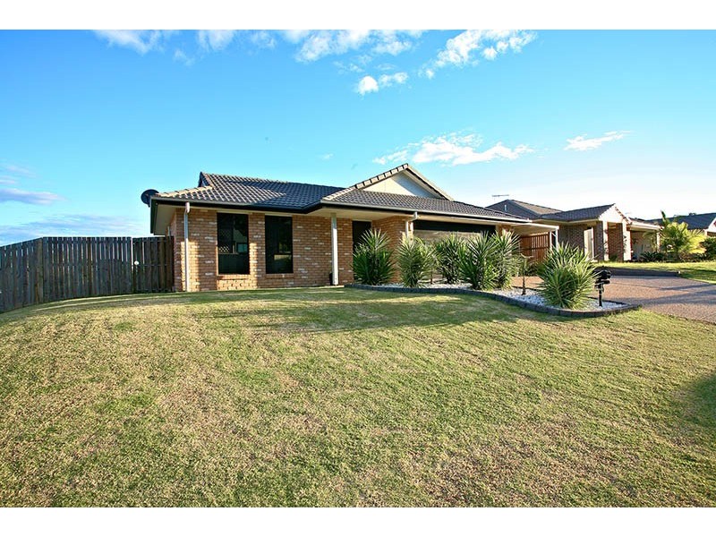 1 Zoe Place, Hillcrest QLD 4118