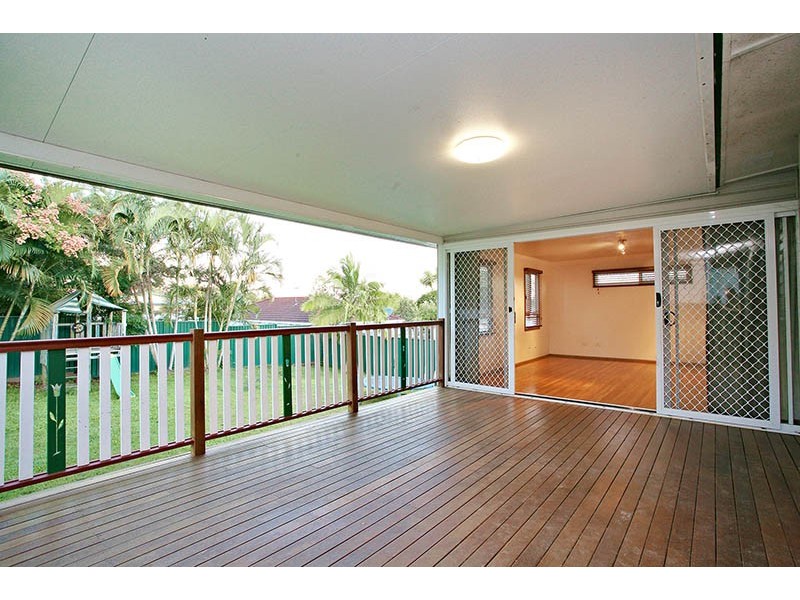 13 Welbeck Street, Logan Central QLD 4114