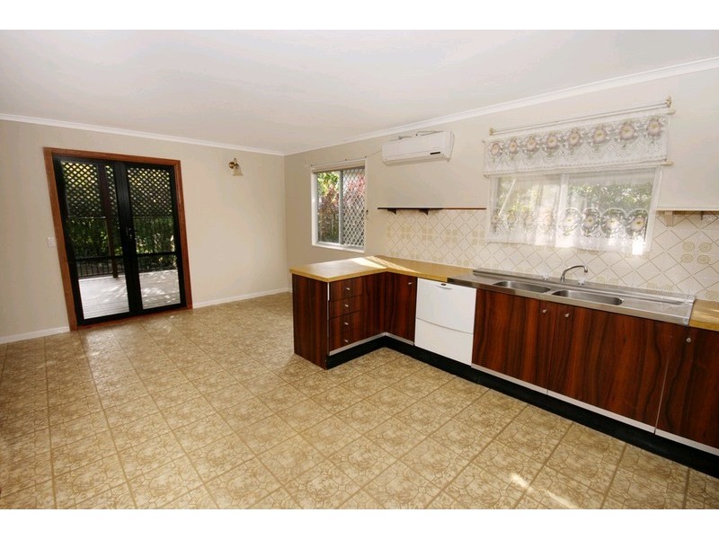 9 Mavarra Street, Maroochydore QLD 4558