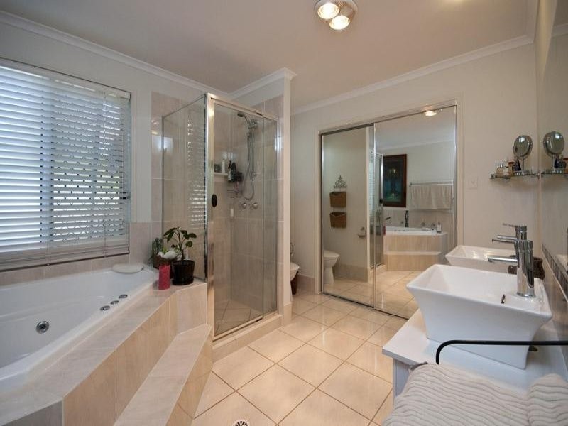 232 Mons School Road, Buderim QLD 4556