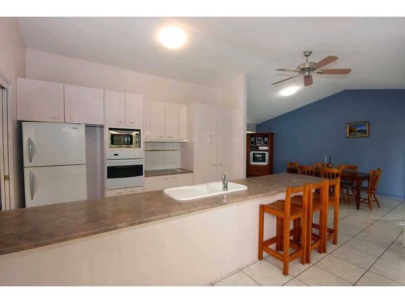 28 Mountain Ash Drive, Mountain Creek QLD 4557