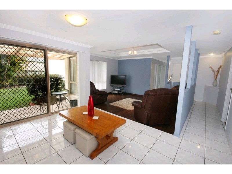 28 Mountain Ash Drive, Mountain Creek QLD 4557