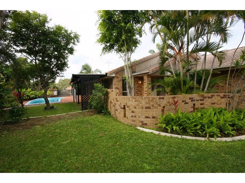 1 Coppersmith Court, Buderim QLD 4556