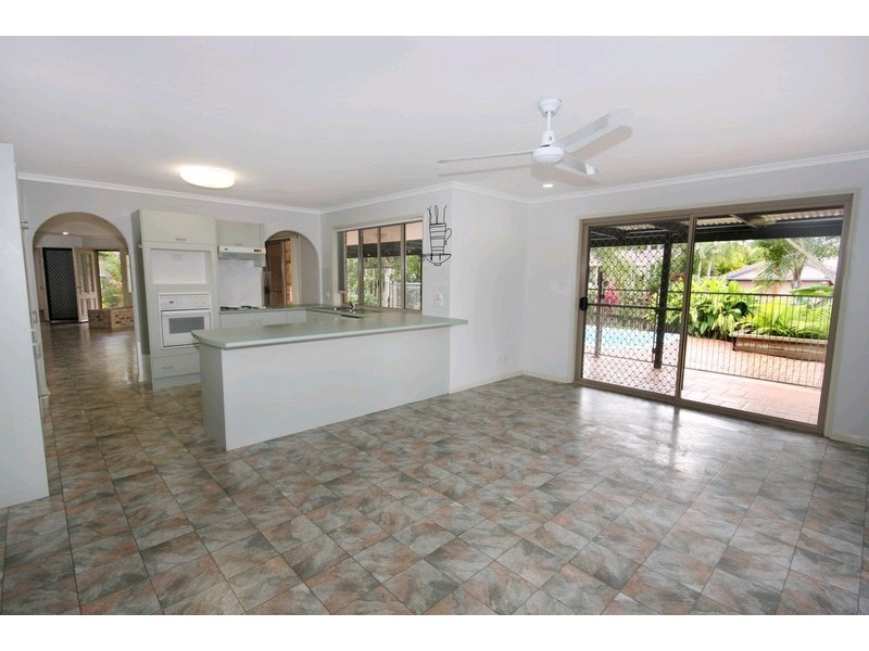1 Coppersmith Court, Buderim QLD 4556
