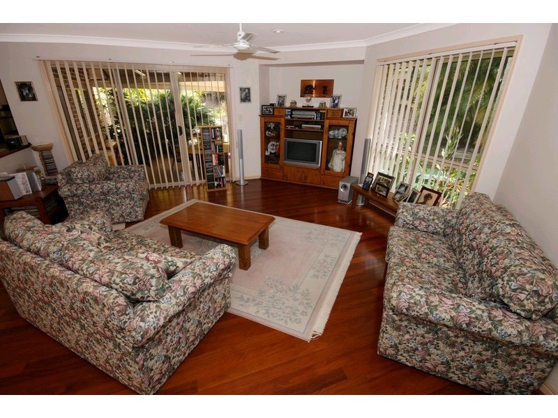 10 Mountridge Close, Kiels Mountain QLD 4559