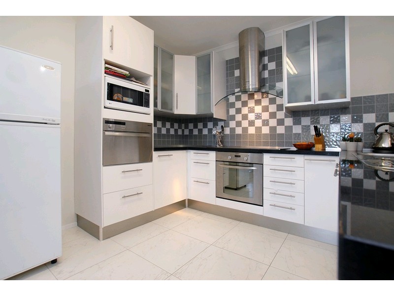 10 Dixon Road, Buderim QLD 4556