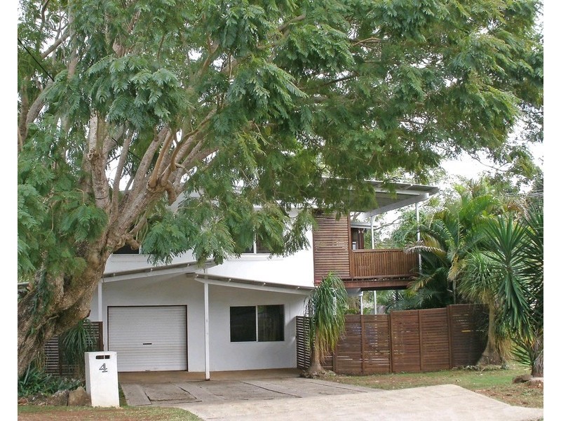 4 Highland Place, Buderim QLD 4556