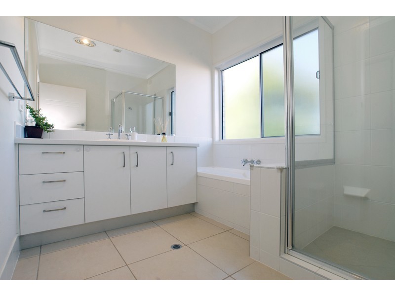 16 Bairnsdale Street, Buderim QLD 4556