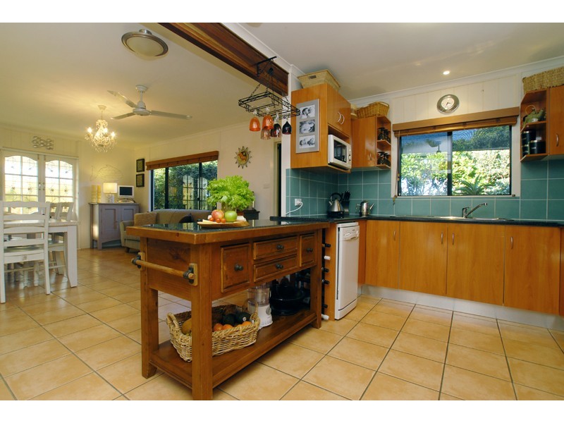 8 Priebe Street, Buderim QLD 4556