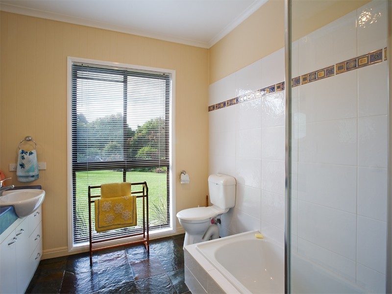 235 Connection Road, Glenview QLD 4553