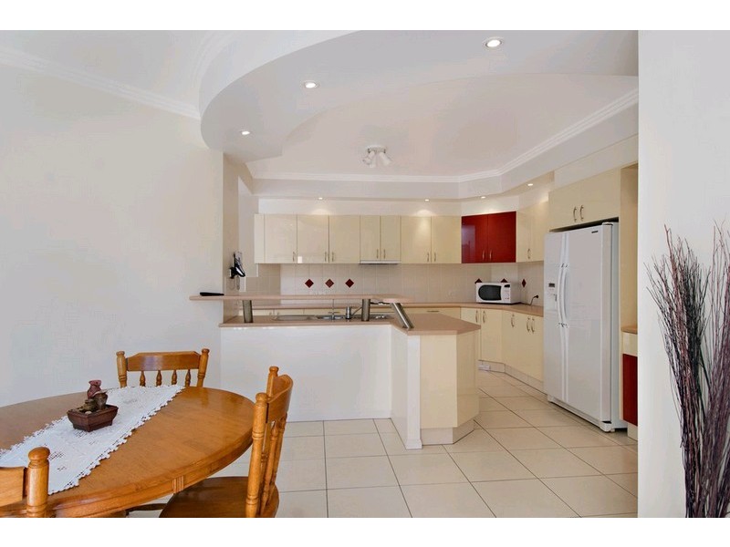 35 Sunbird Chase, Parrearra QLD 4575