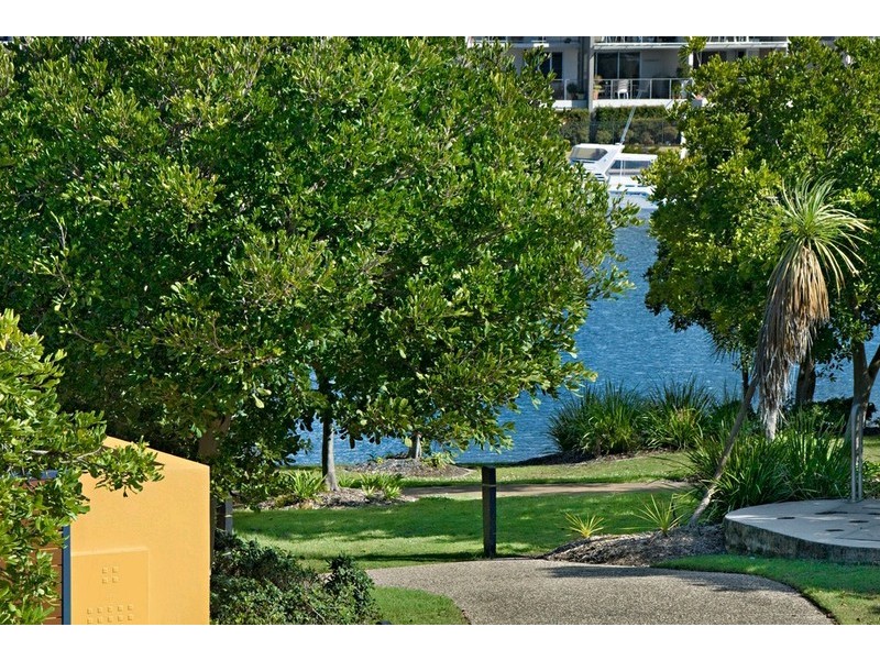 35 Sunbird Chase, Parrearra QLD 4575