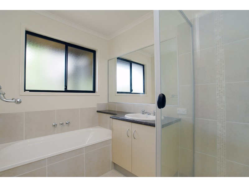 126-128 Glenmount Road, Tanawha QLD 4556