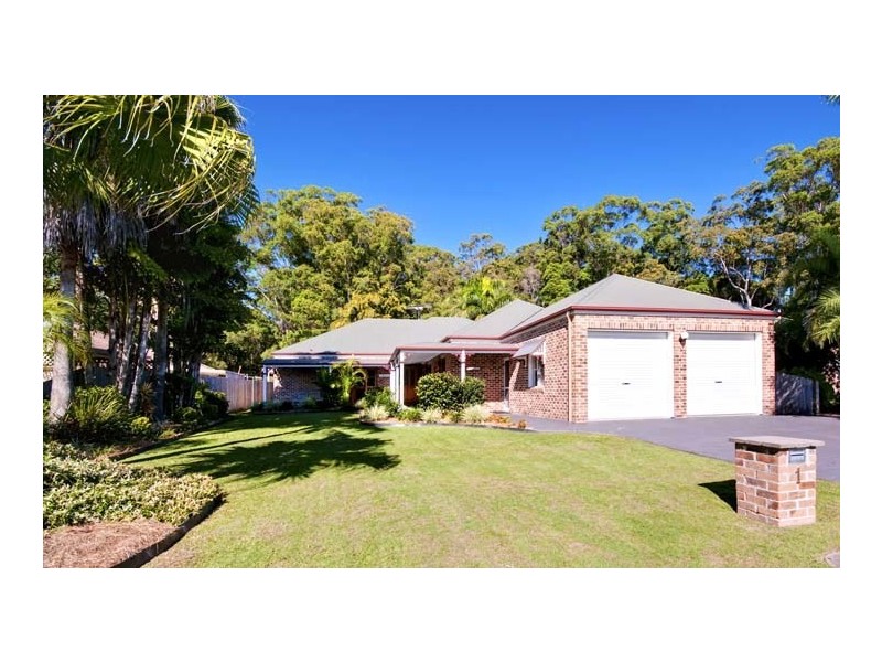 1 Munbilla Close, Mountain Creek QLD 4557