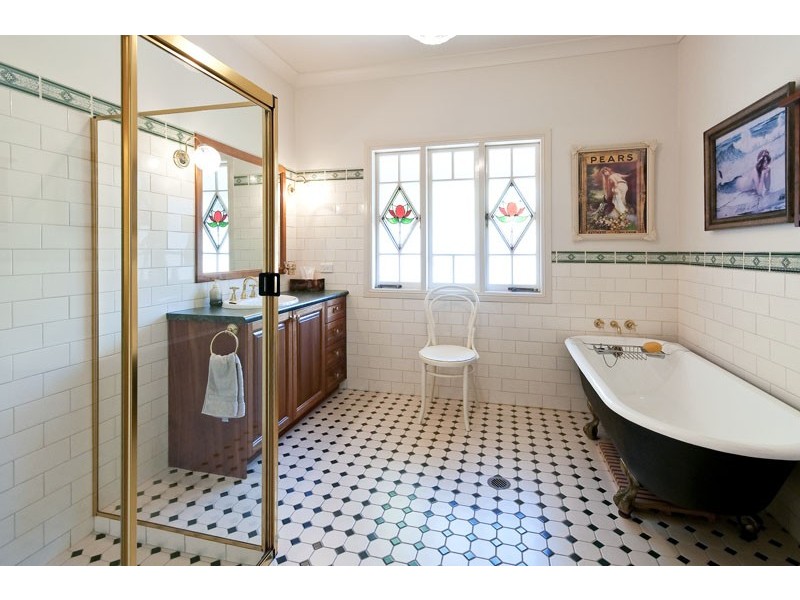 1 Munbilla Close, Mountain Creek QLD 4557