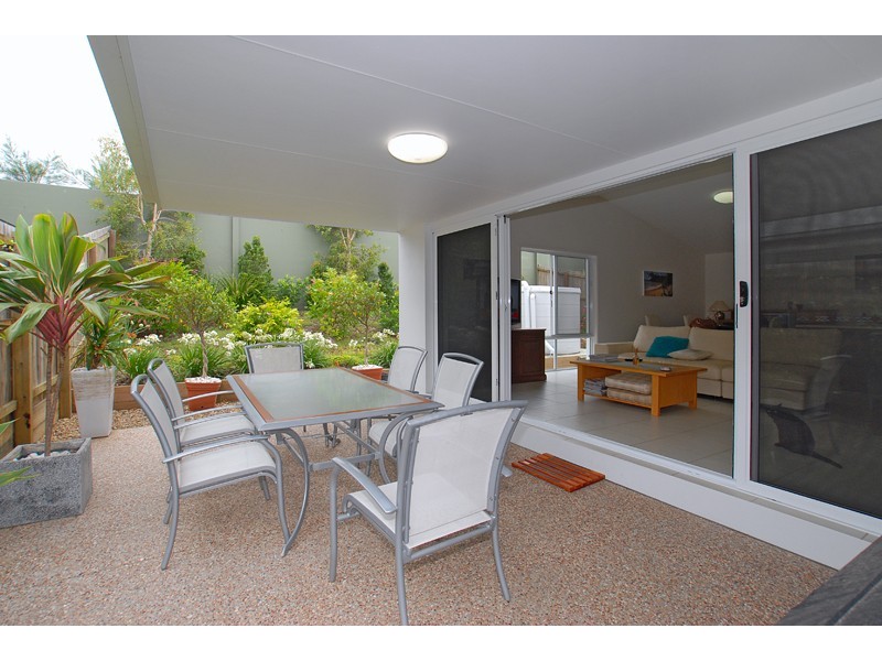 74 Frogmouth Circuit, Mountain Creek QLD 4557