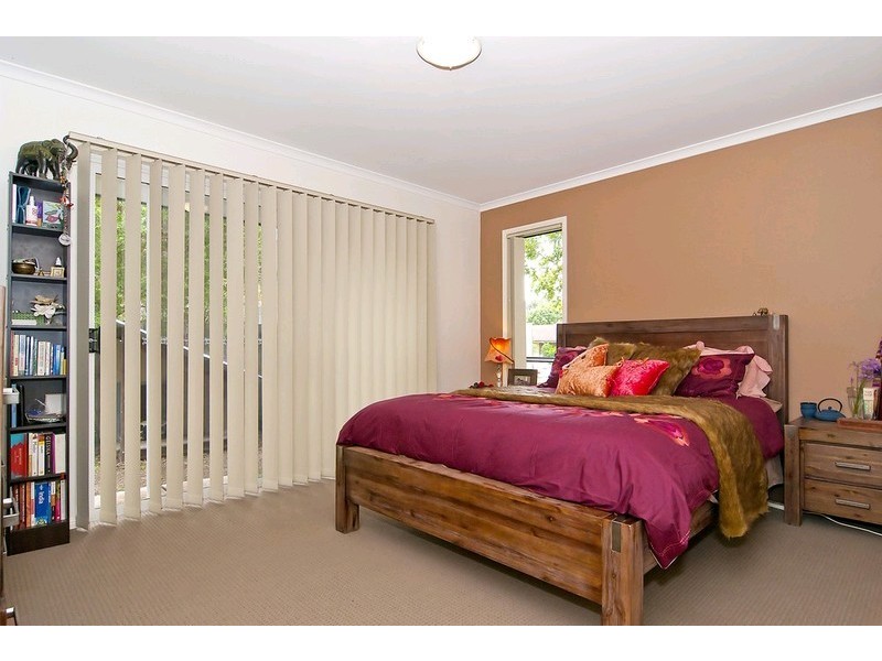 4 Oxford Close, Sippy Downs QLD 4556