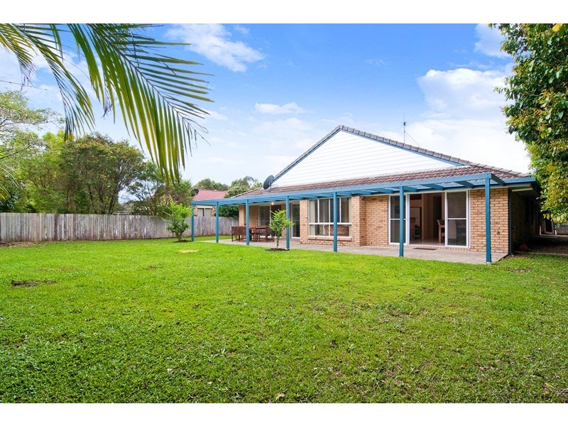 4 Oxford Close, Sippy Downs QLD 4556