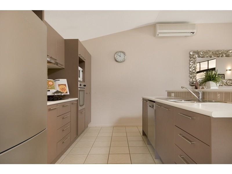 7 Courtenay Place, Sippy Downs QLD 4556