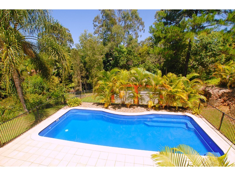 6 Loatta Court, Buderim QLD 4556
