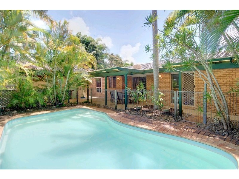 42 Bribie Pine Court, Buderim QLD 4556