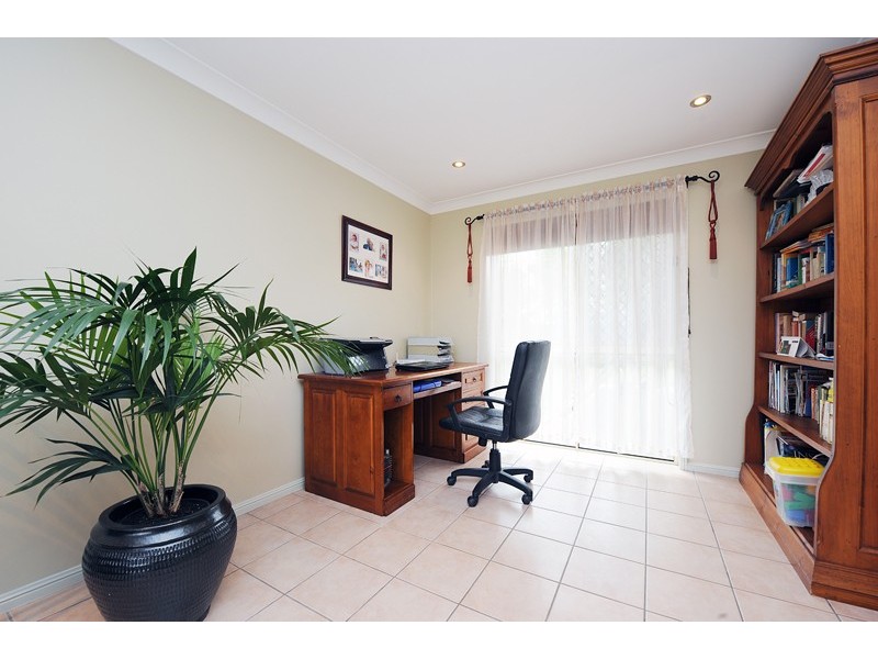 76 Statesman Circuit, Sippy Downs QLD 4556