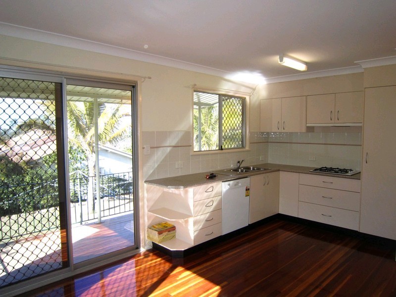 63 Holdsworth Road, North Ipswich QLD 4305