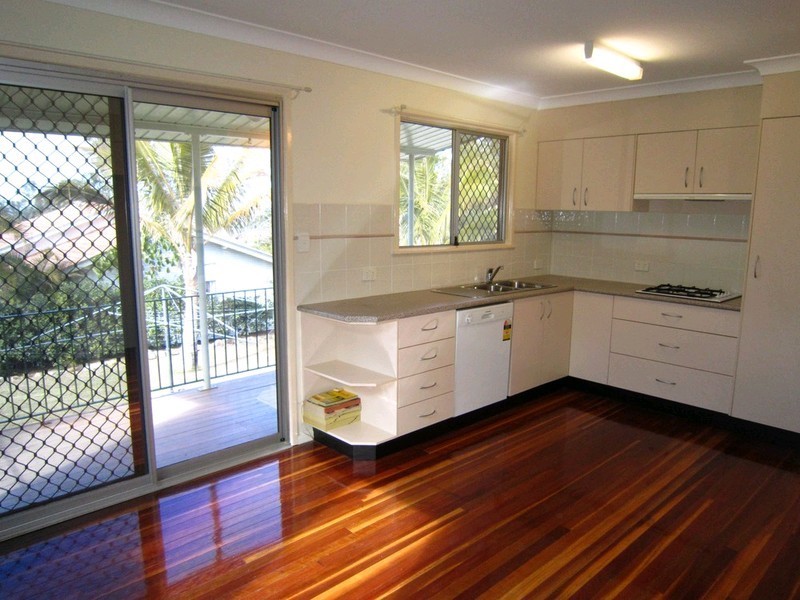 63 Holdsworth Road, North Ipswich QLD 4305