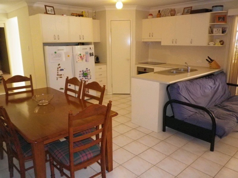 1 Banbury Close, Bundamba QLD 4304