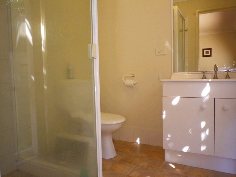 1 Banbury Close, Bundamba QLD 4304