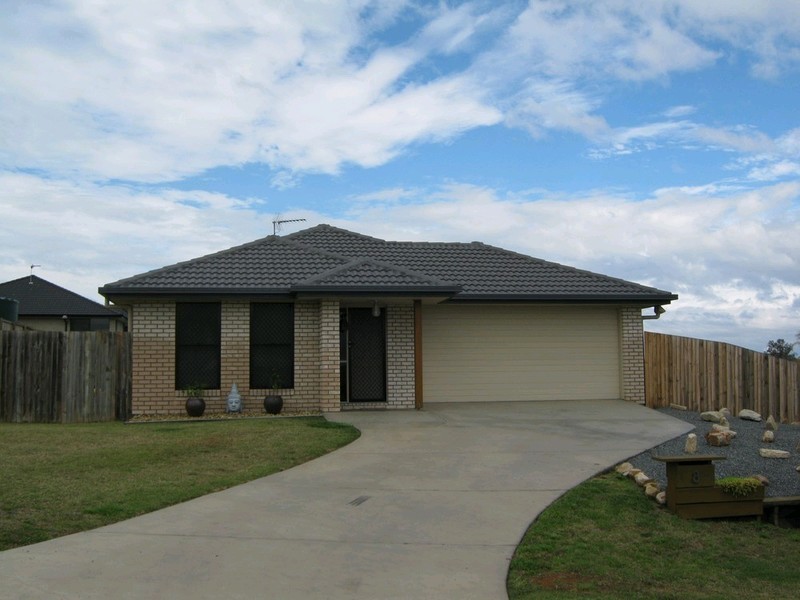 8 Truscot Court, Fernvale QLD 4306