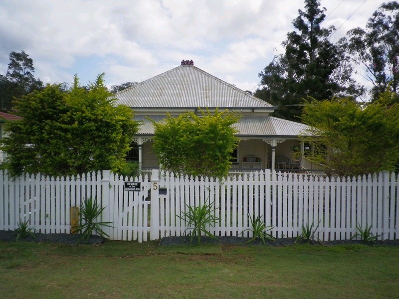 5 Maher Street, North Ipswich QLD 4305