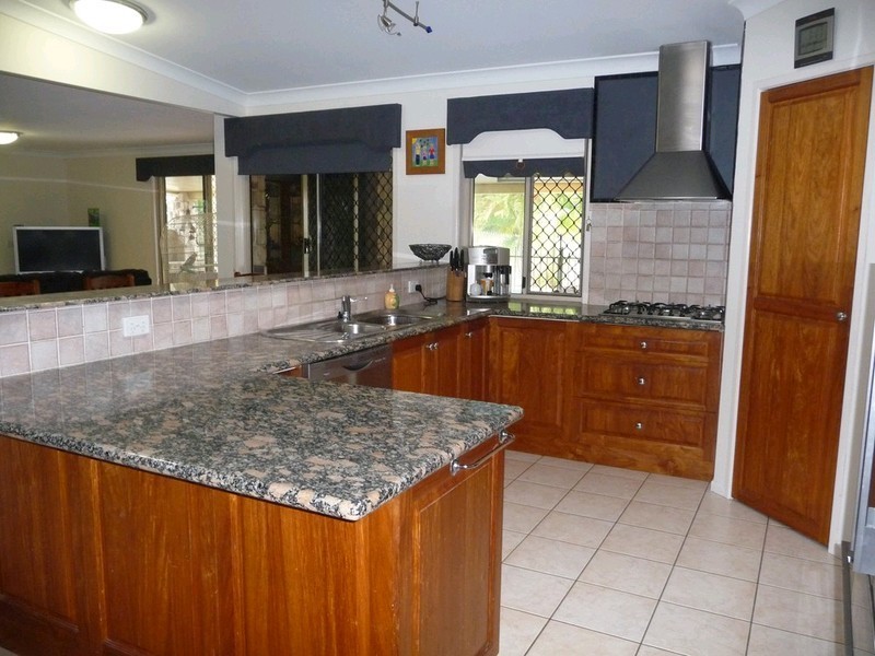 13 Pearse Drive, Brassall QLD 4305