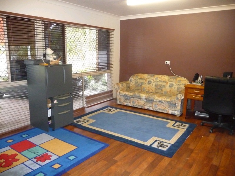 13 Pearse Drive, Brassall QLD 4305