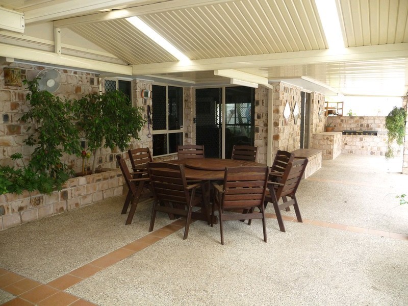 13 Pearse Drive, Brassall QLD 4305