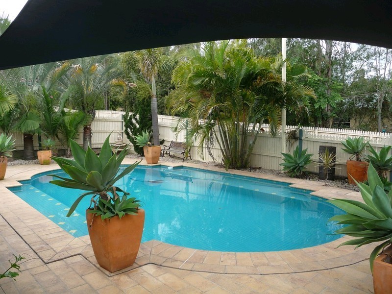 13 Pearse Drive, Brassall QLD 4305