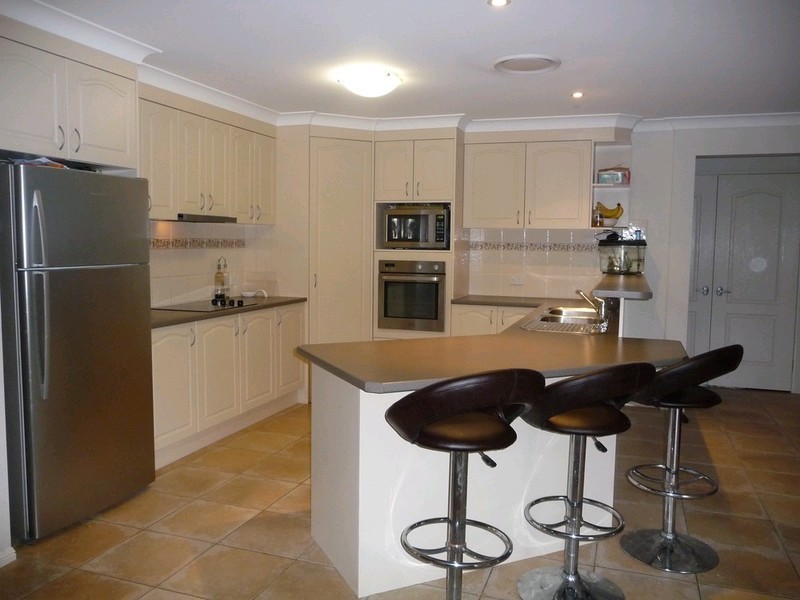 15 Ranken Court, Brassall QLD 4305