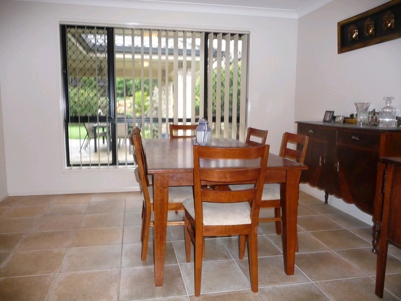 15 Ranken Court, Brassall QLD 4305