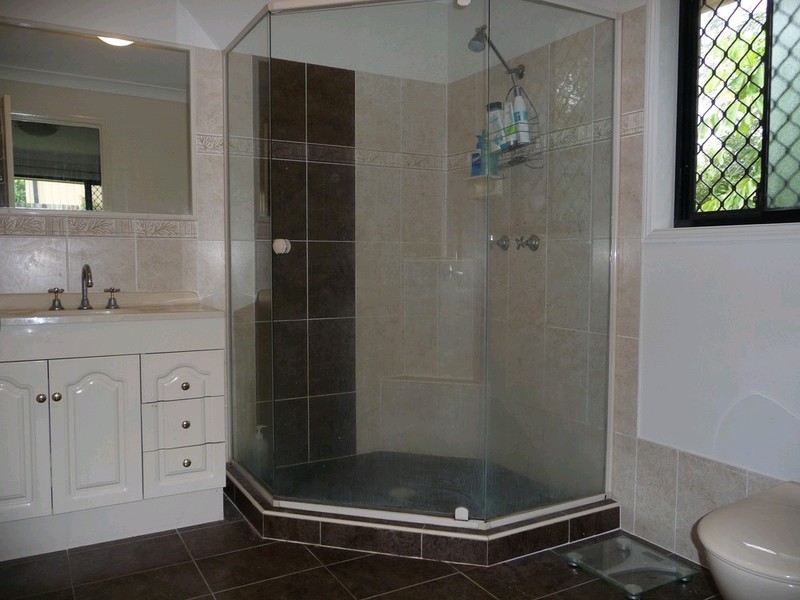 15 Ranken Court, Brassall QLD 4305