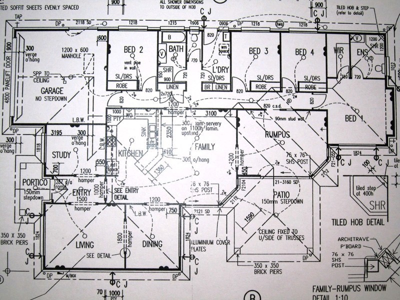 15 Ranken Court, Brassall QLD 4305