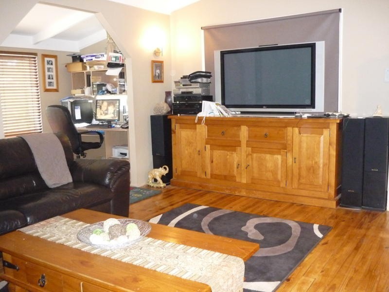 49 Luckie Crescent, Tivoli QLD 4305