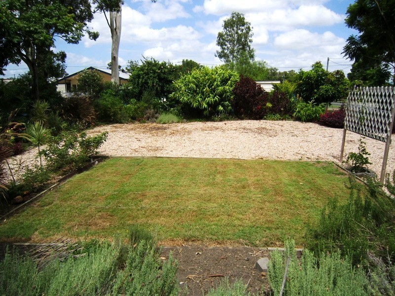 22 Marginson Street, Leichhardt QLD 4305