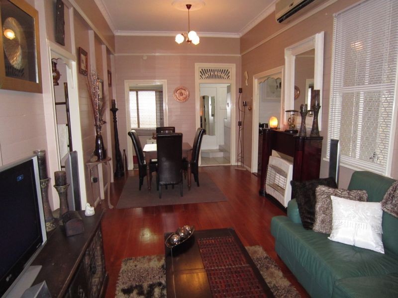 66 Pine Street, North Ipswich QLD 4305