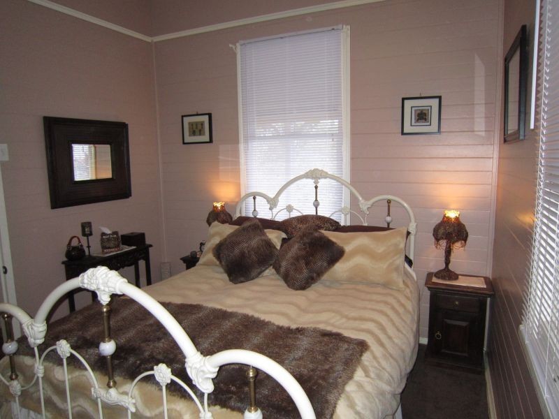 66 Pine Street, North Ipswich QLD 4305