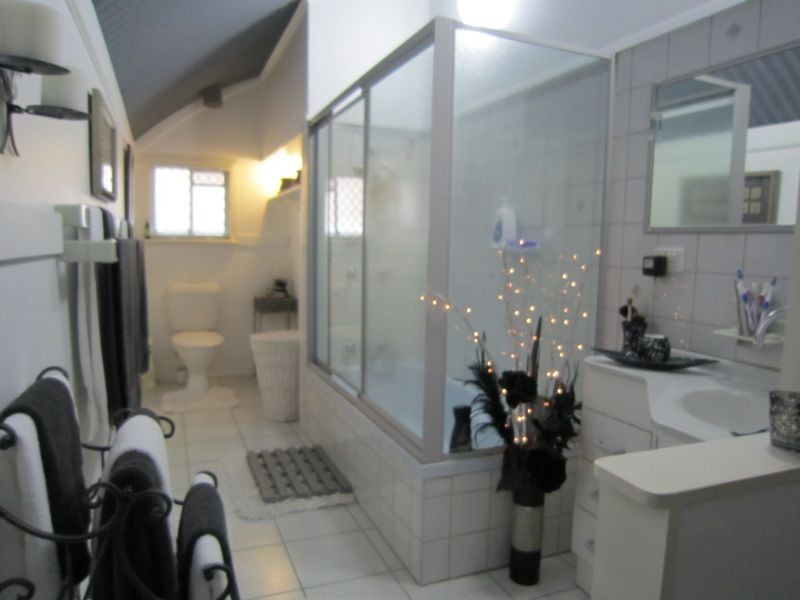 66 Pine Street, North Ipswich QLD 4305